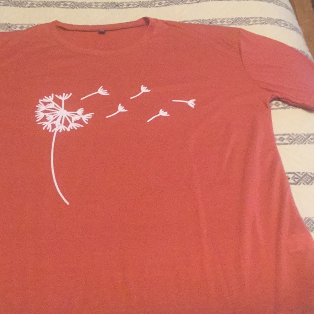 tee shirt